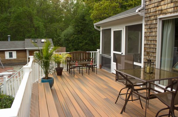 Decking Service in Cheyenne